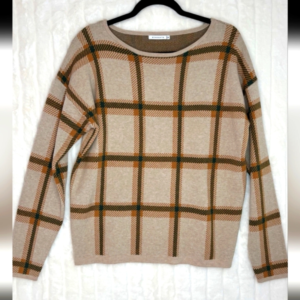 Staccato Knit Sweater Relaxed Neck Pullover Beige Brown